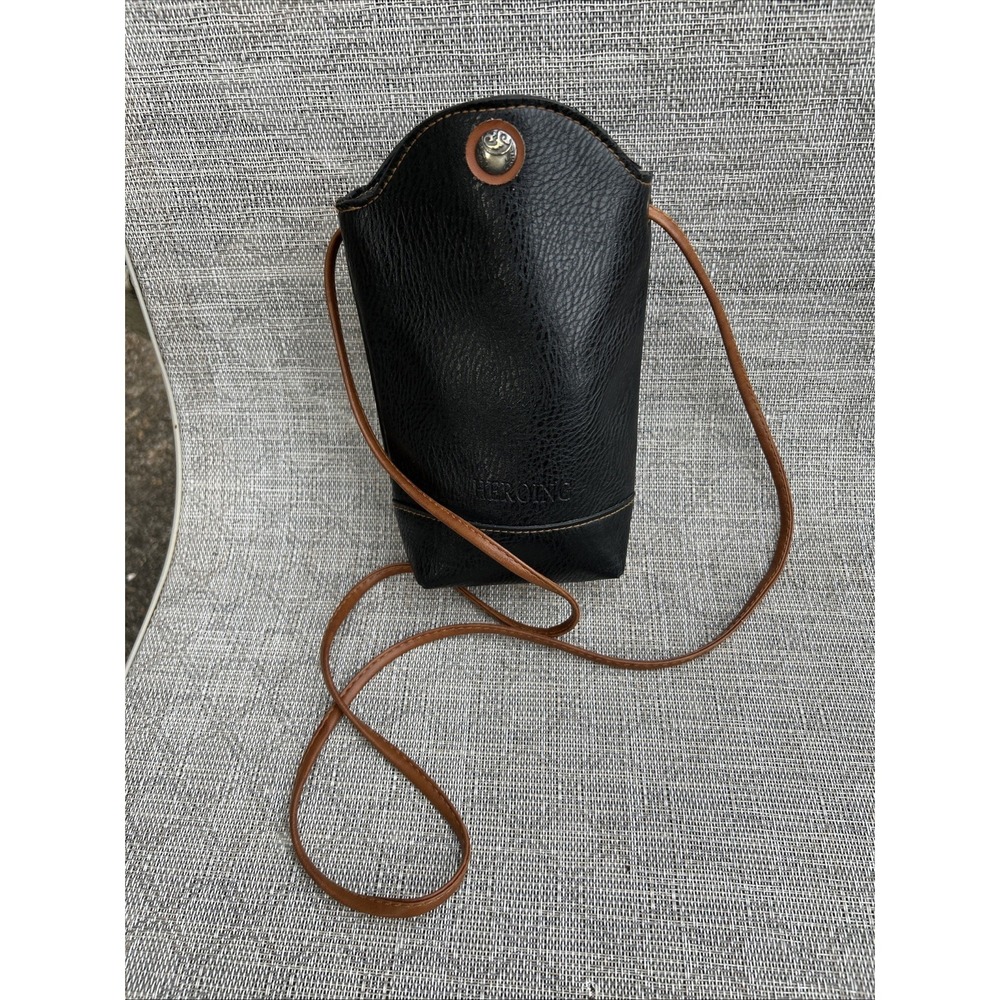 Heroing Black Pebbled Faux Leather Crossbody Bag Tan Strap Boho Small Purse